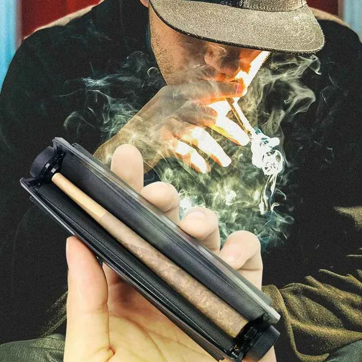 Bolador automatico de cone Puff Master em uso com cone pronto