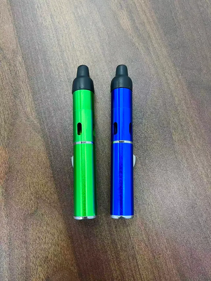 Isqueiro Cachimbo Tudo em Um foto real 3