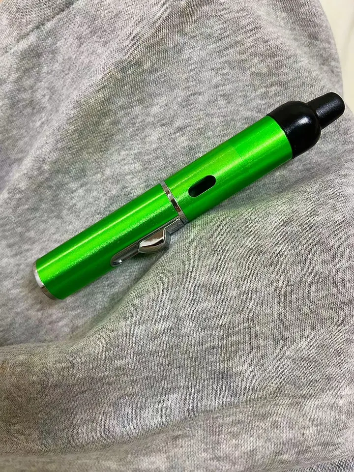 Isqueiro Cachimbo Tudo em Um foto real 12